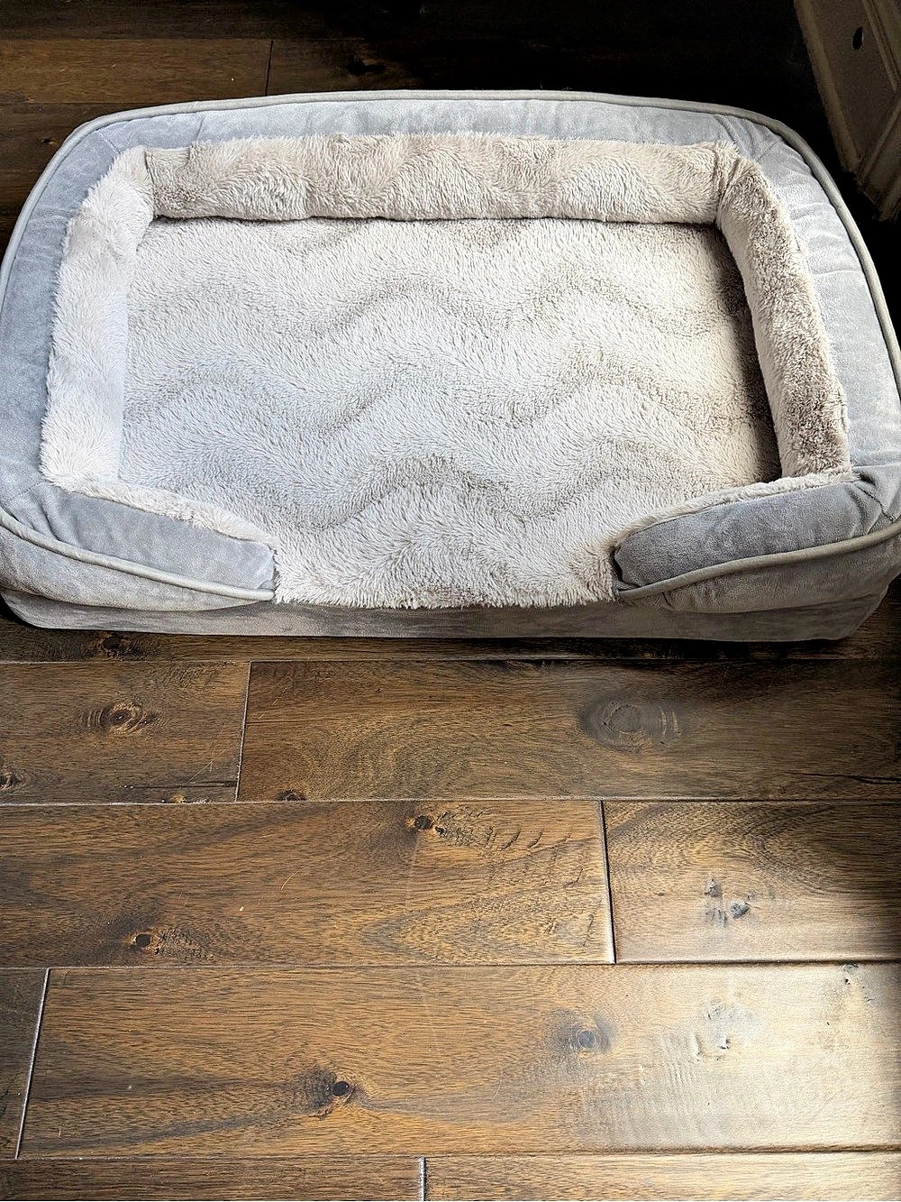 Velvet Waves Perfect Comfort Dog  Sofa Bed Gray